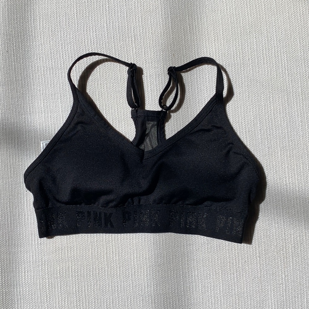 ❗️NEW NEVER WORN❗️VICTORIAS SECRET PINK SPORTS BRA